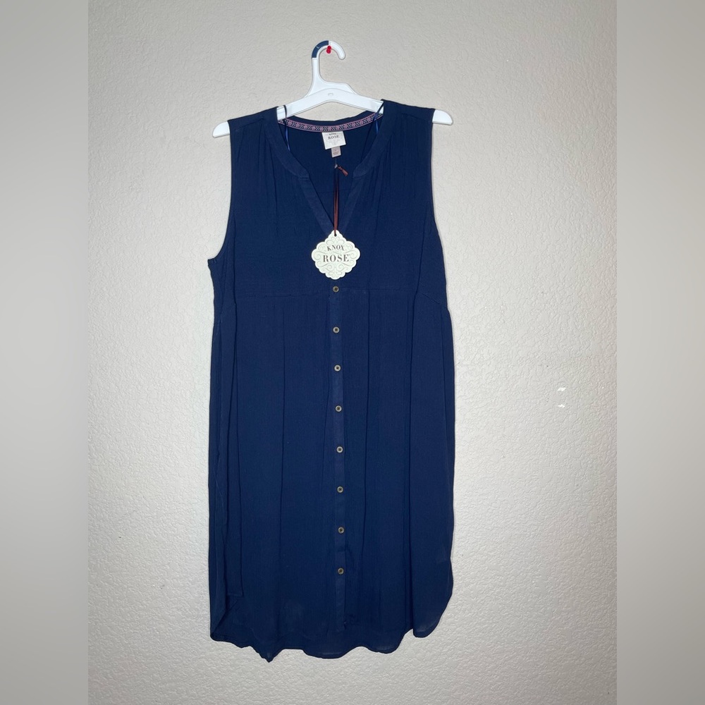 KNOX ROSE navy top